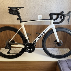 TSW TR01 105 Di2