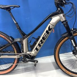 Mountain Bike Elétrica Trek Powerfly FS4